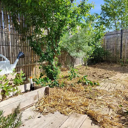 Semesterbostad La Tranquille Escale *