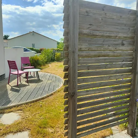 Semesterbostad La Tranquille Escale *