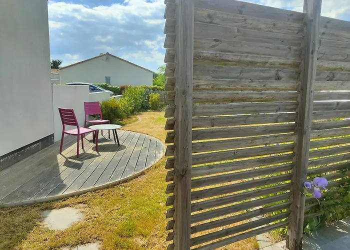 Semesterbostad La Tranquille Escale *